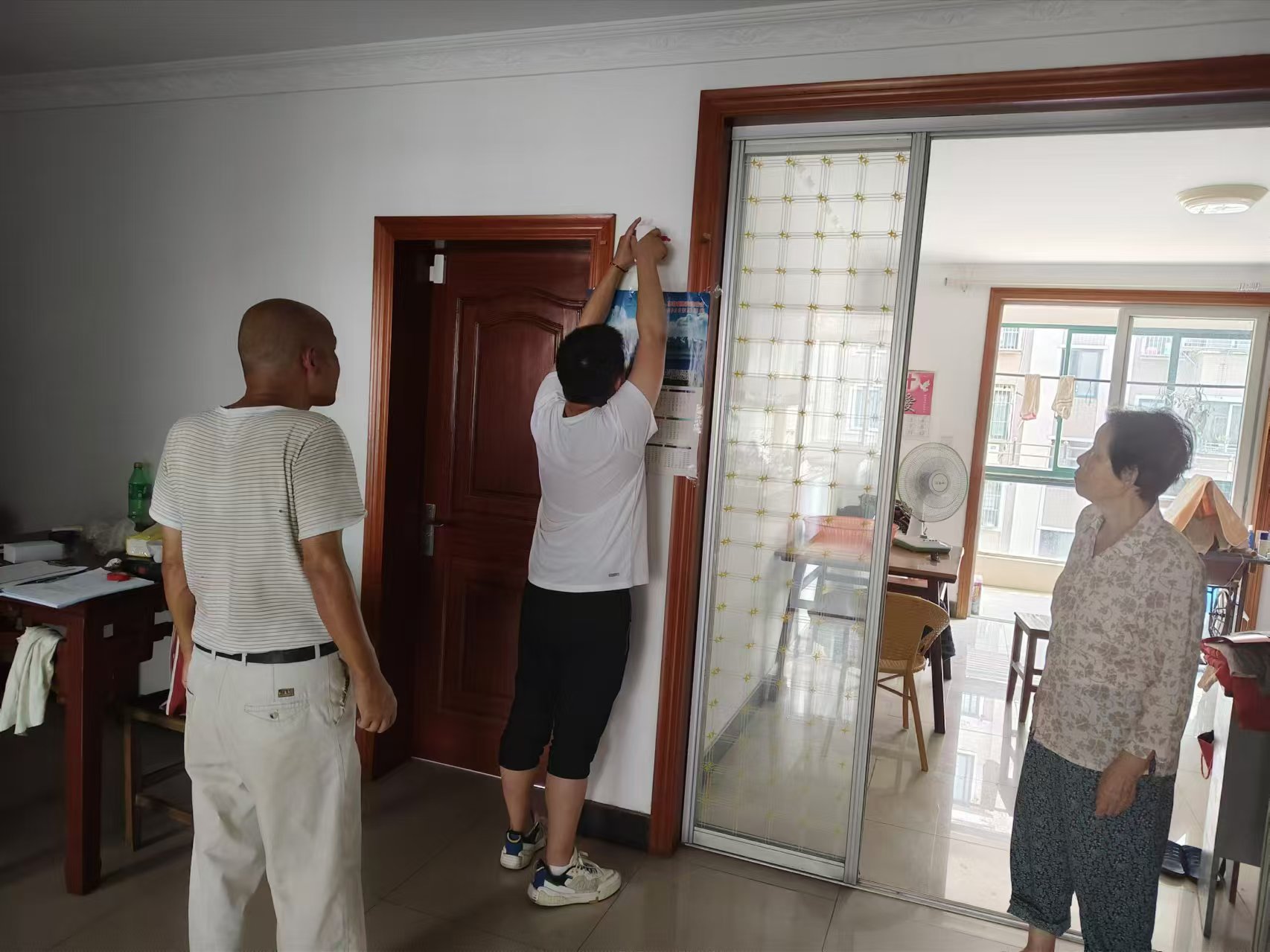 南通開發(fā)區(qū)深化智能探訪項(xiàng)目，關(guān)愛高齡空巢獨(dú)居老人